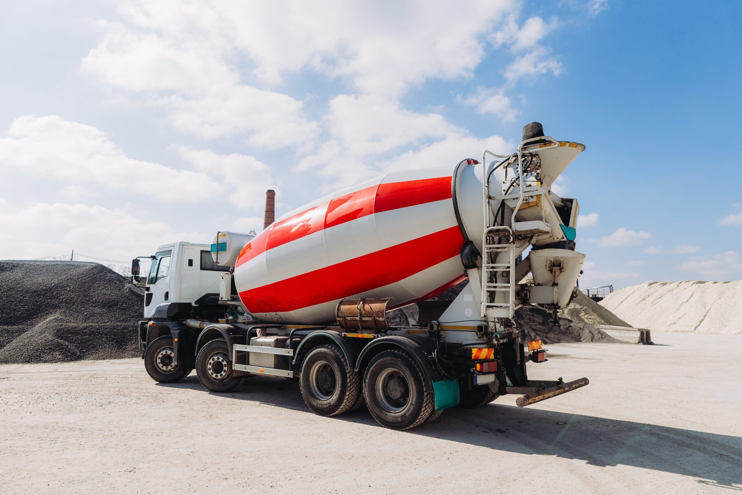 Bulktransport av sement for bygg og industri - kvalitet og punktlighet fra Bergen Bulktransport